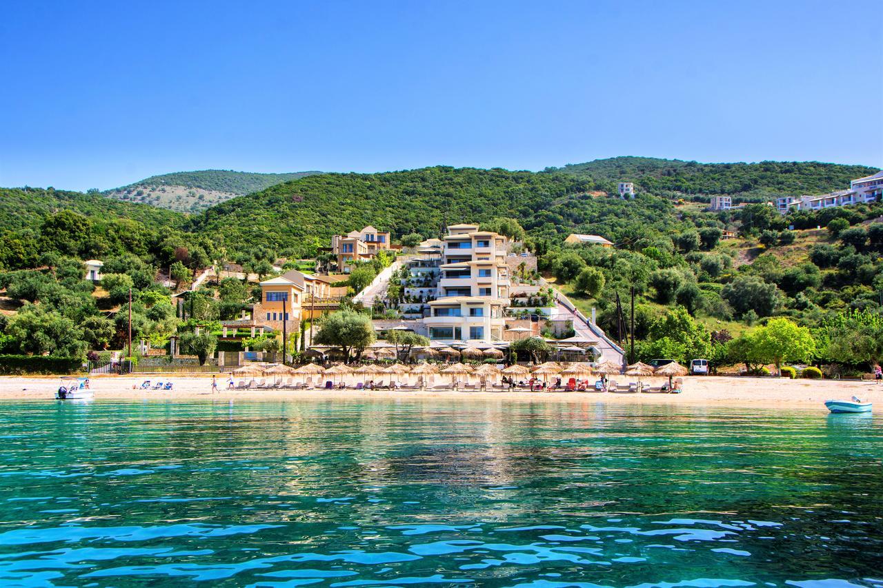 Ξενοδοχείο Prima Vista Beachfront Boutique 5*